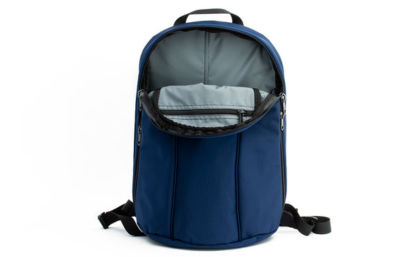 The Luminary 15 in Deep Blue (dark blue) 525 Ballistic with an Cloud (light grey) 210 Ballistic interior.